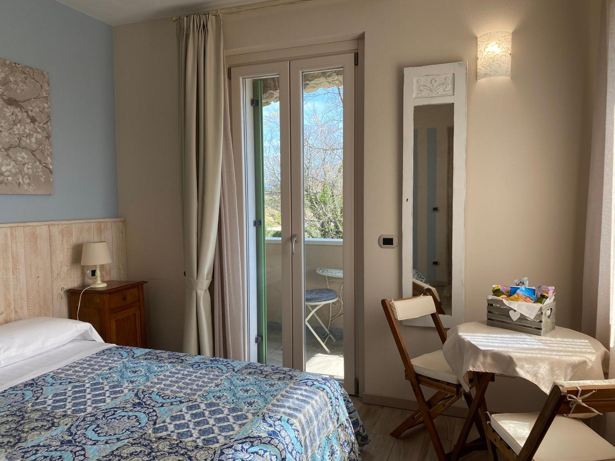Villa Poggio Бардолино Екстериор снимка