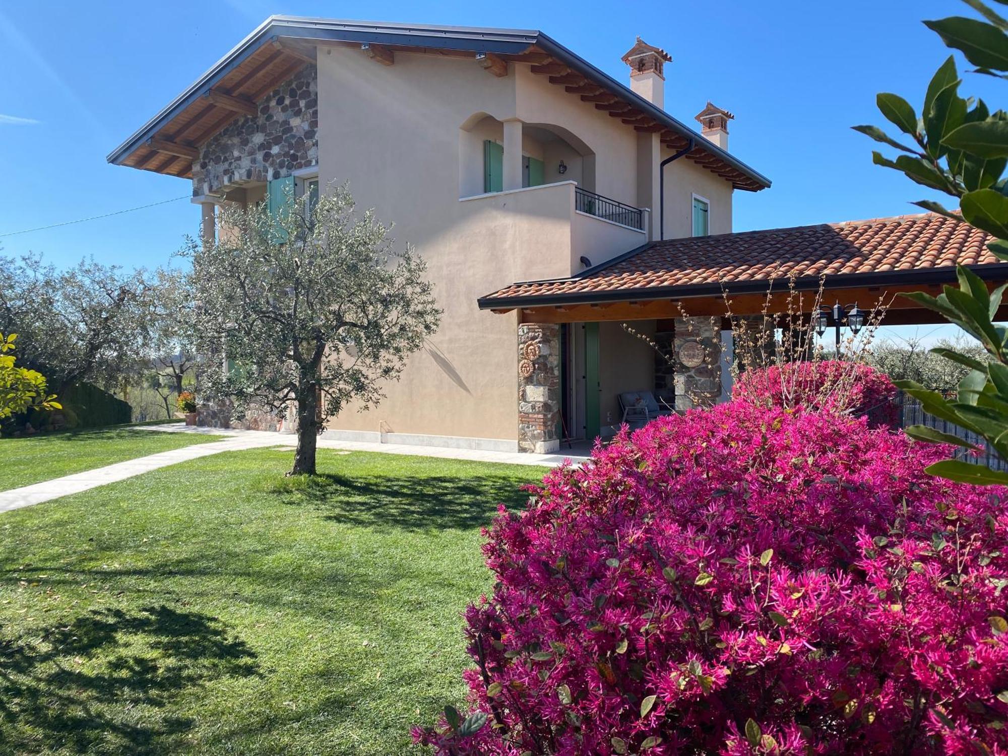 Villa Poggio Бардолино Екстериор снимка